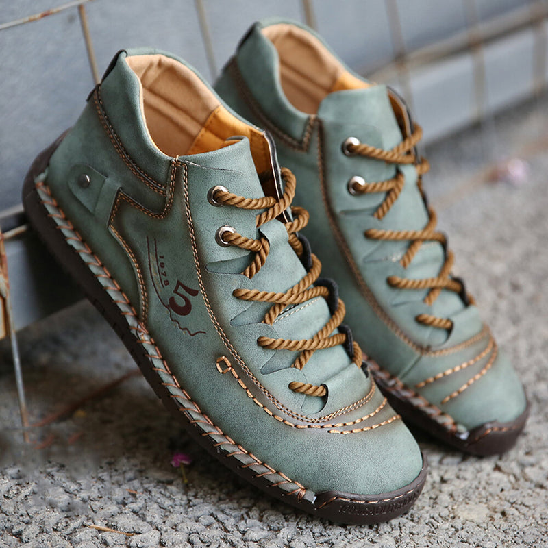 Men Hand Stitching Vintage Lace Up Comfy Soft Ankle Boots